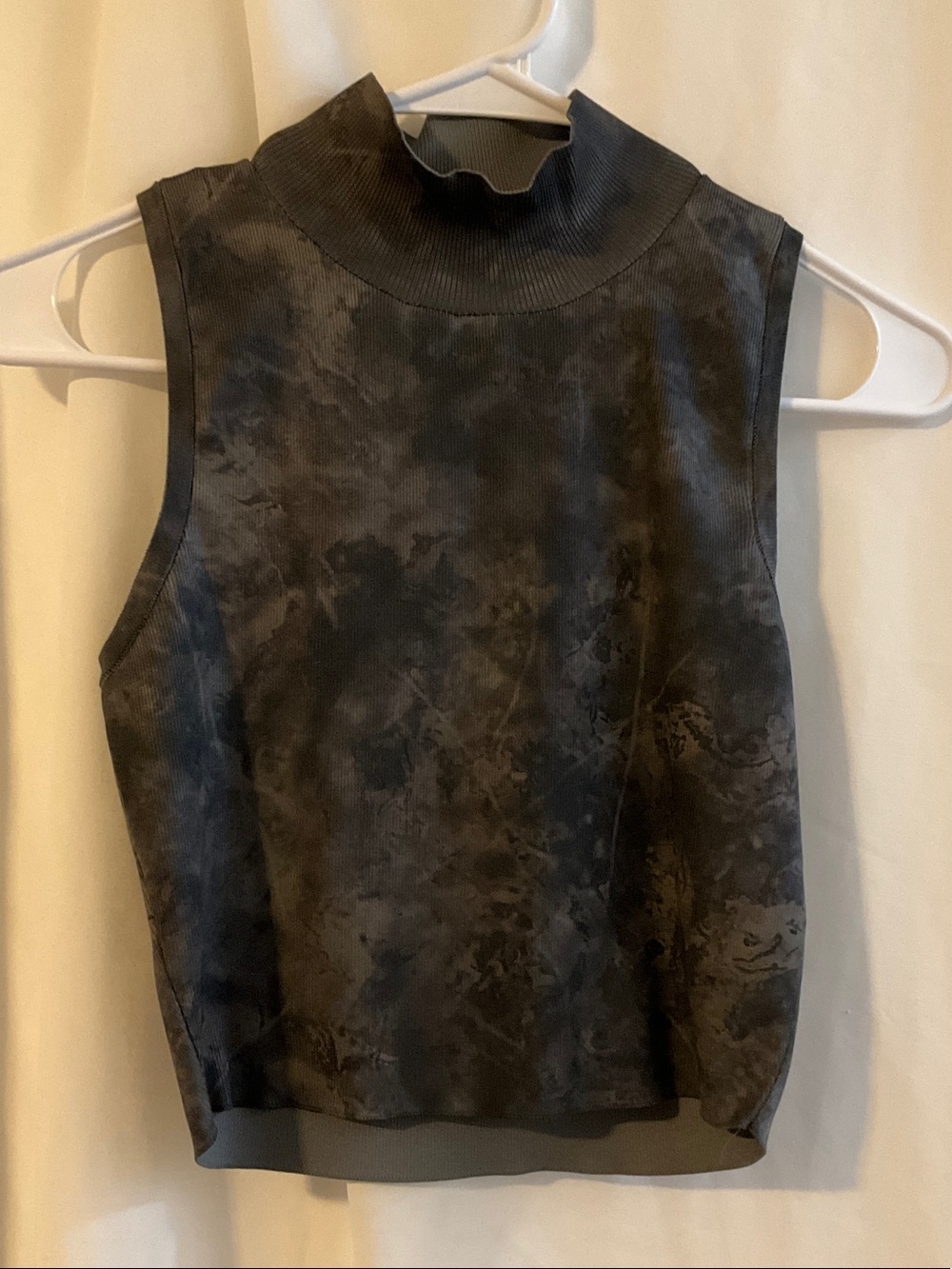 Zara Sleeveless Mock Neck Top in tie dye grey
